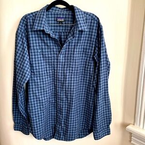 Patagonia Men's medium button down